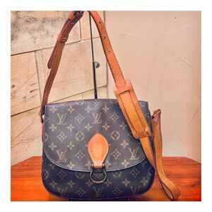 ❤️SOLD❤️LOUIS VUITTON SAINT CLOUD GM SHOULDER BAG